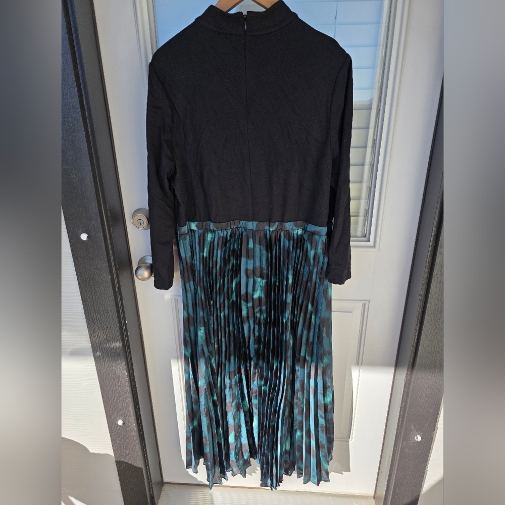 Anne Klein Plus Size Mixed-Media Pleated Midi Dress Sz 18W NWT Cocktail Party - Picture 11 of 12